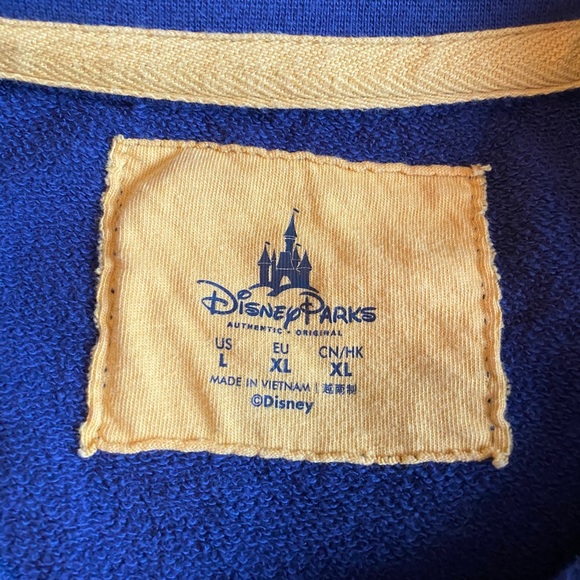 Disney Crewneck size Large - Picture 2 of 4